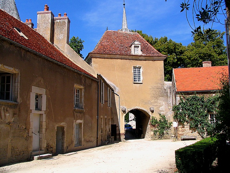 L'entre du domaine , Epoisses