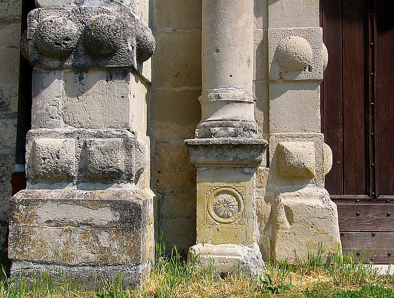 piliers du chteau de Clermont