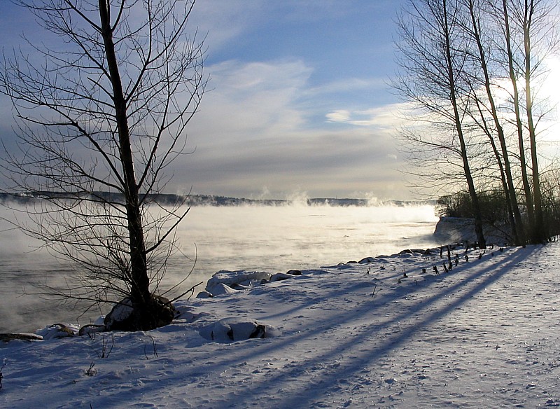 minus 40 degrees under the sun, St-Lawrence river