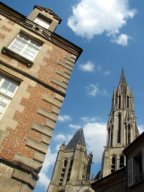 Senlis ,vue de la cathdrale