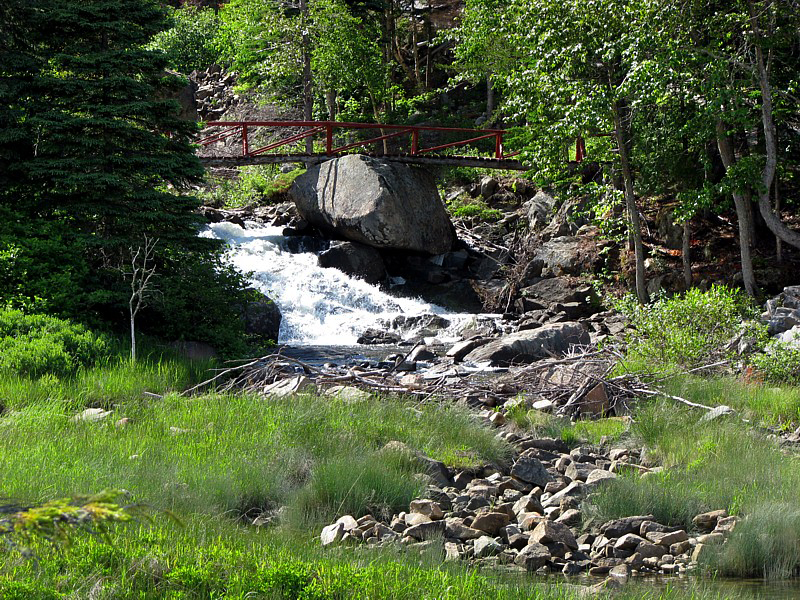 le petit pont rouge