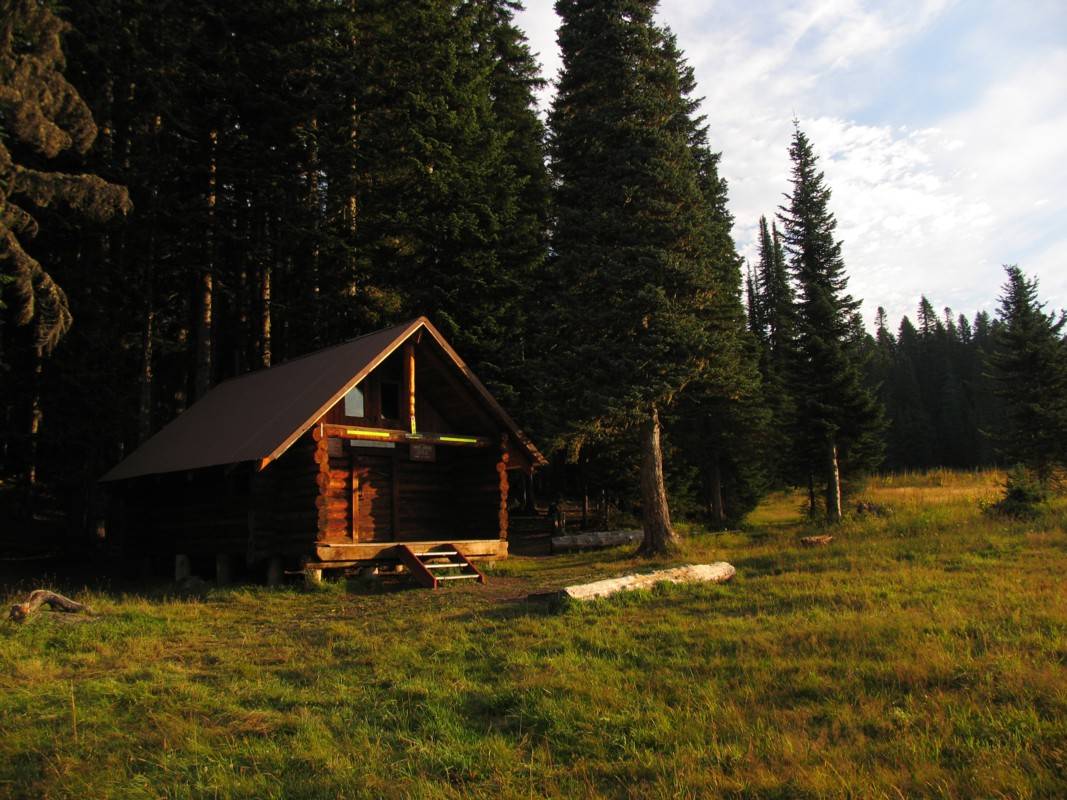 Sunrise at Urich cabin