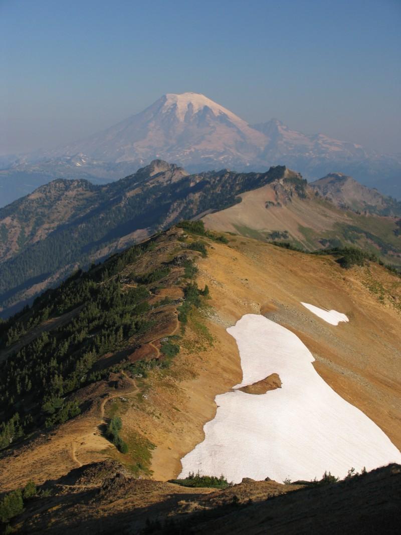 Mount Rainier towers over the Goat Rocks