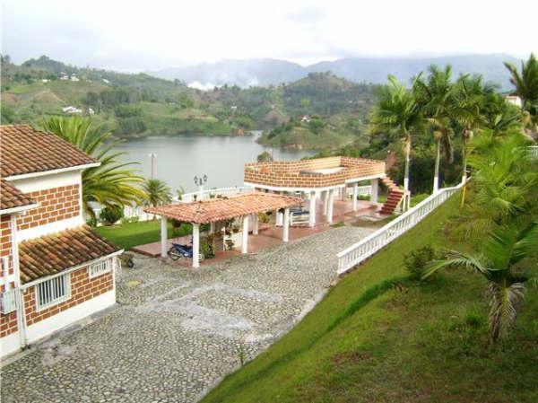 VISTA PANORAMICA CASA ASADERO KIOSCOLAGO.jpg