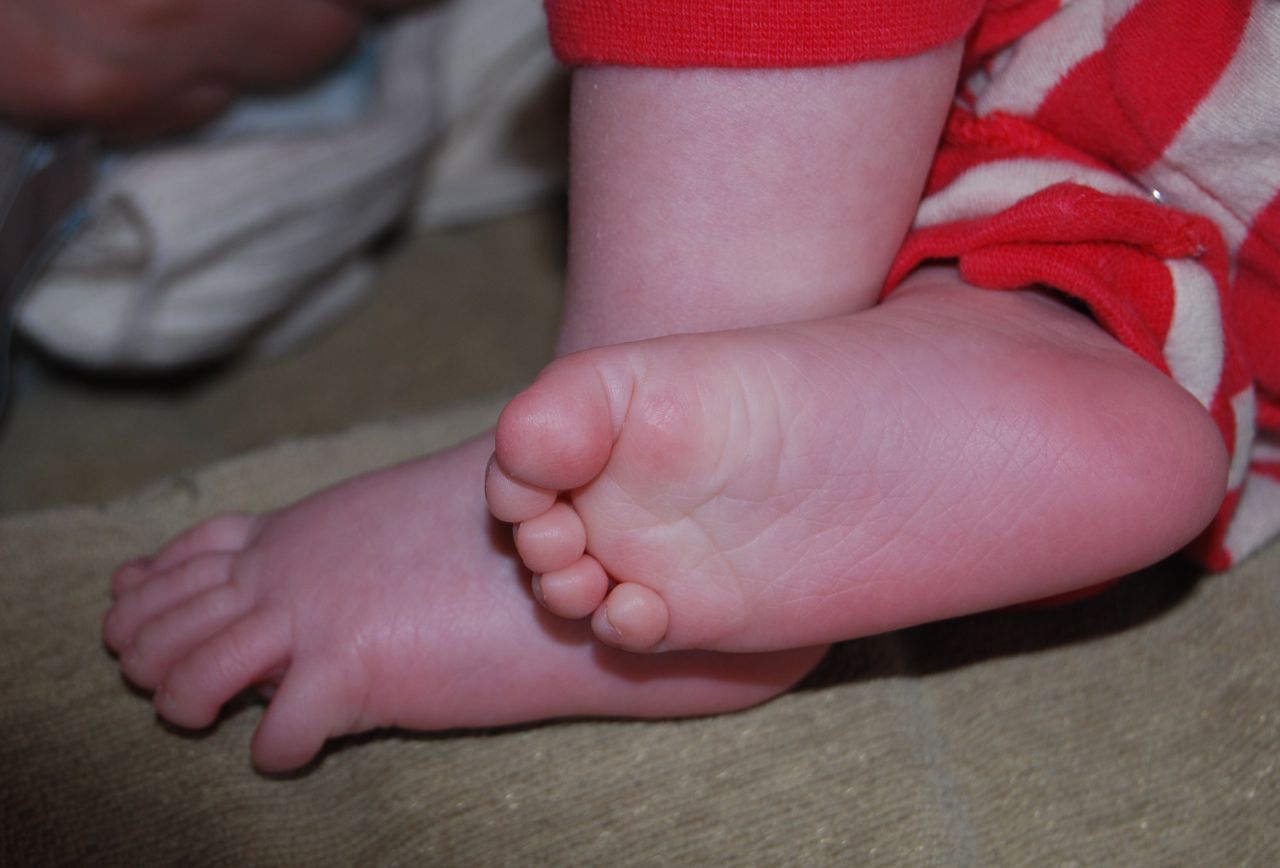 Little bubba feet!