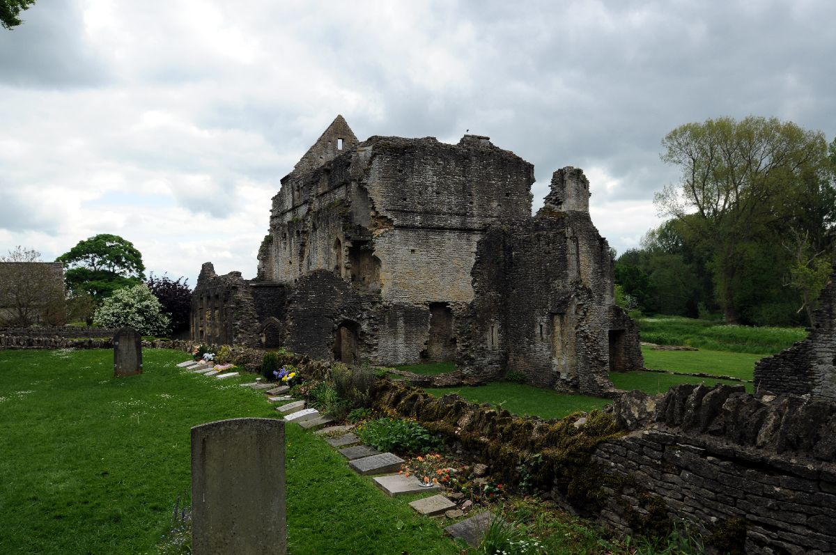 May 19, Minster Lovell Hall