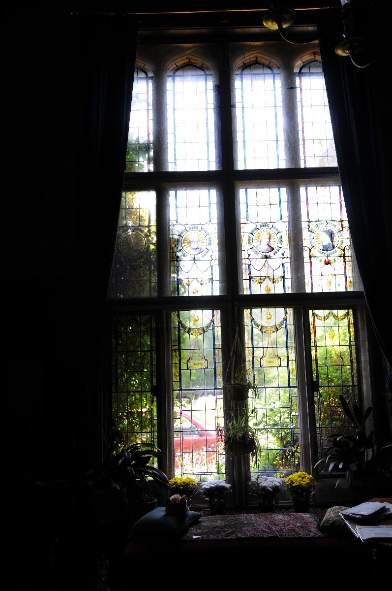 May 29, Hilary & Peters Front Window