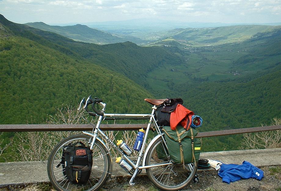 017  Rob - Touring France - Modified Bob Jackson touring bike