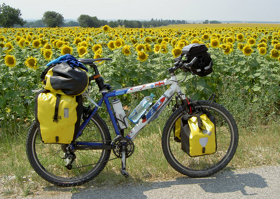091  James - Touring Slovakia - Be One Cyber touring bike