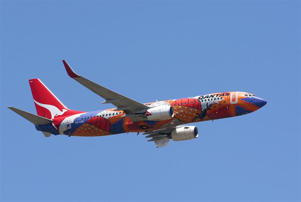 Qantas 737-800