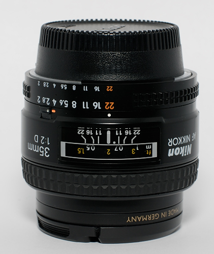 Nikon AF 35mm F2D