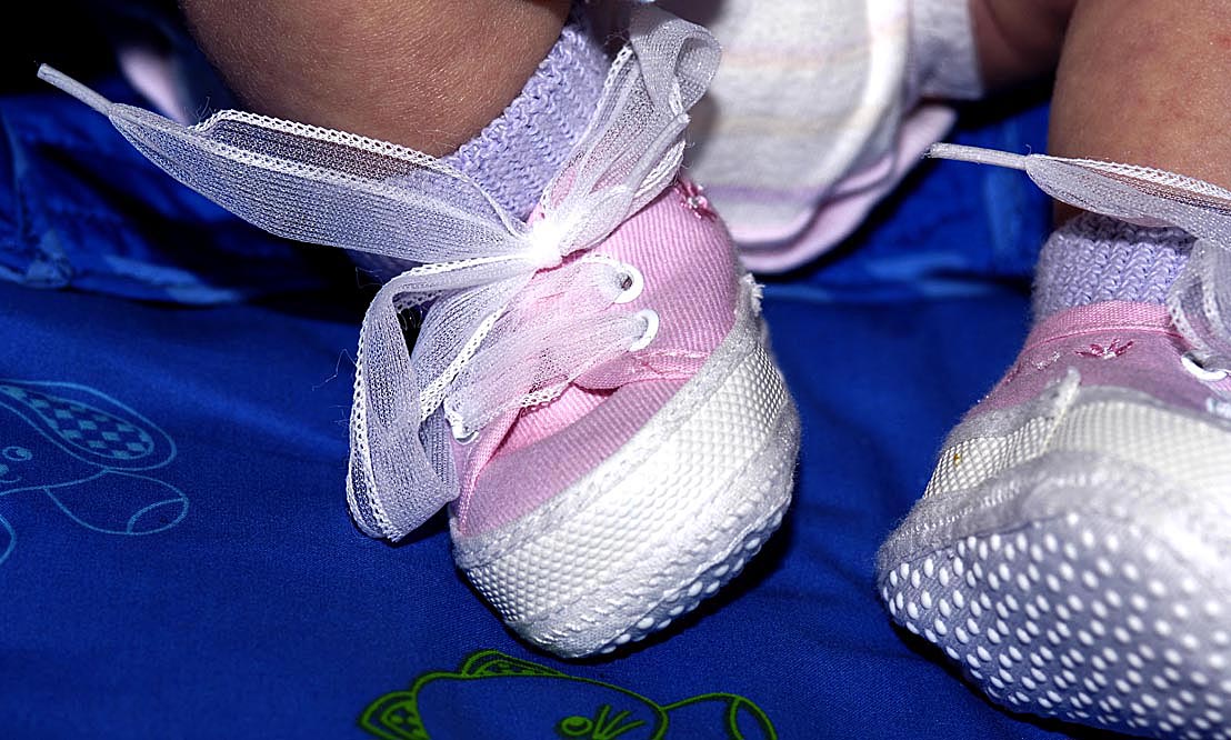 Baby feet in shoes
