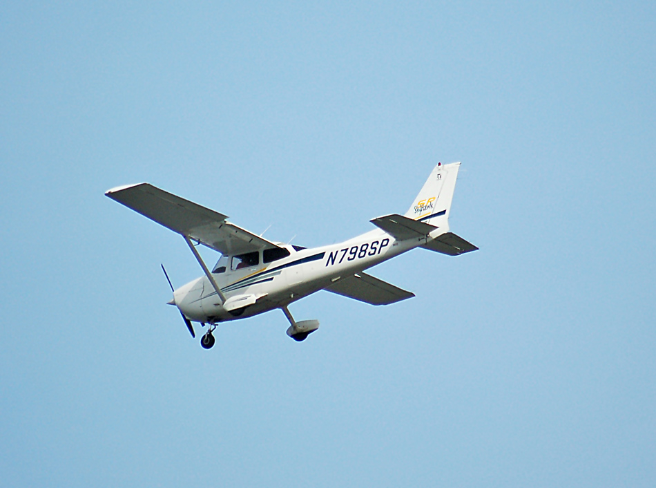 N798SP Cessna 172S