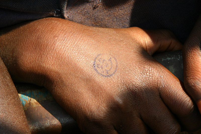 I want one! Stamping Hands, Jinga, Uganda