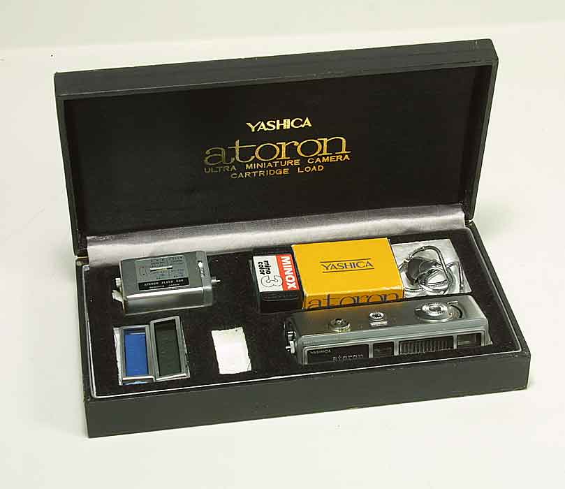 yashica_atoron_box_101776.jpg