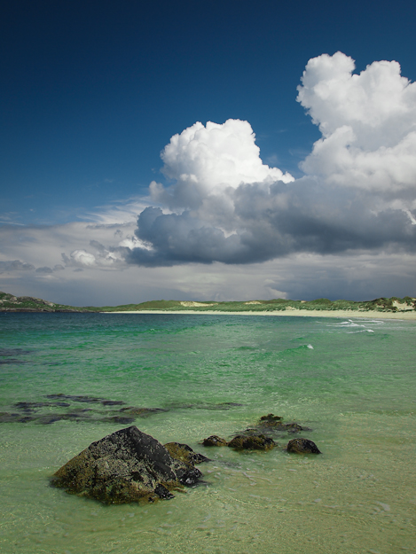 Feall Bay, Coll