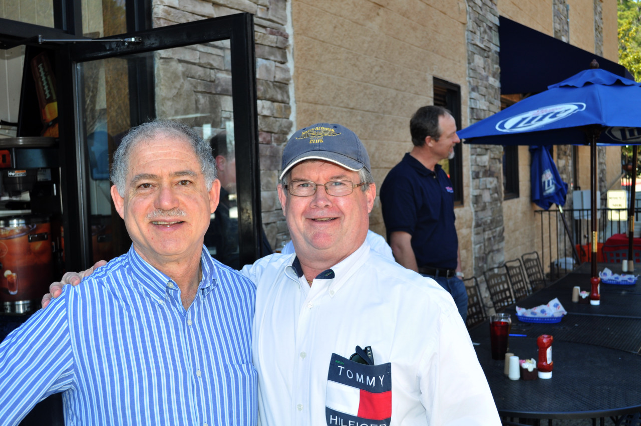 CSC_0021 Mike n Amos Cordell.JPG