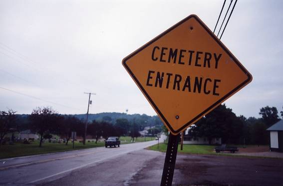 Cemetery Entrance Mt. Vernon OH.jpg