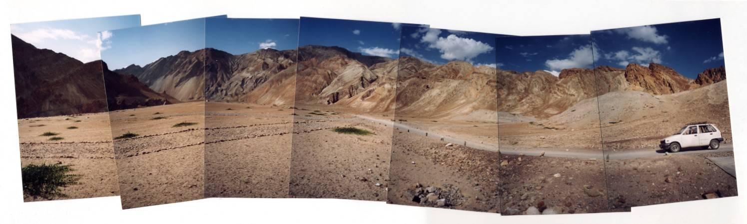 On the Road to Achinathang (Ladakh, India 1999)