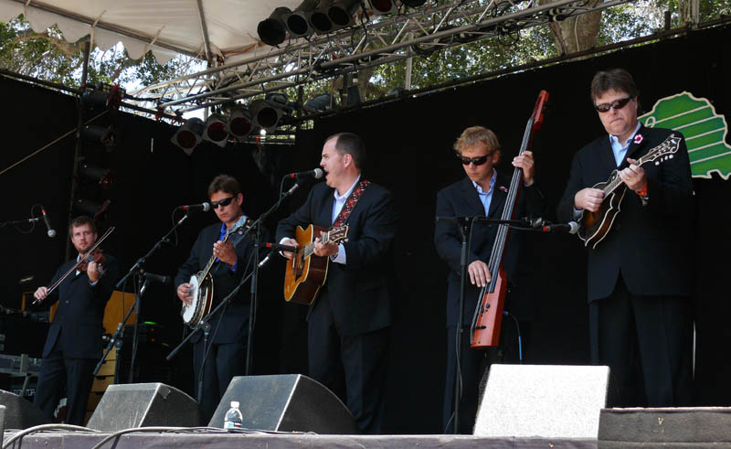 The Gibson Brothers at main stage