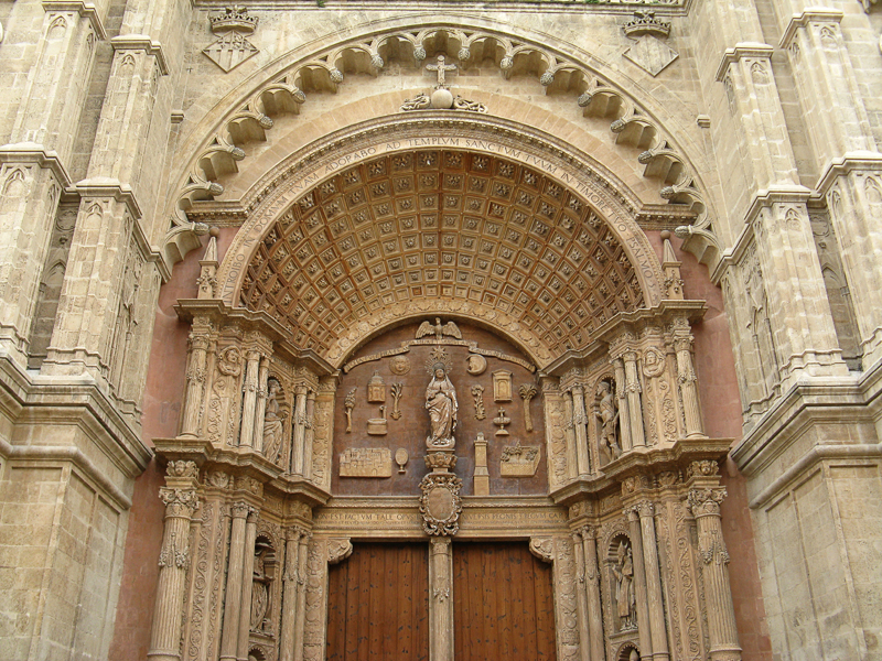 Palma - Cathedral door detail