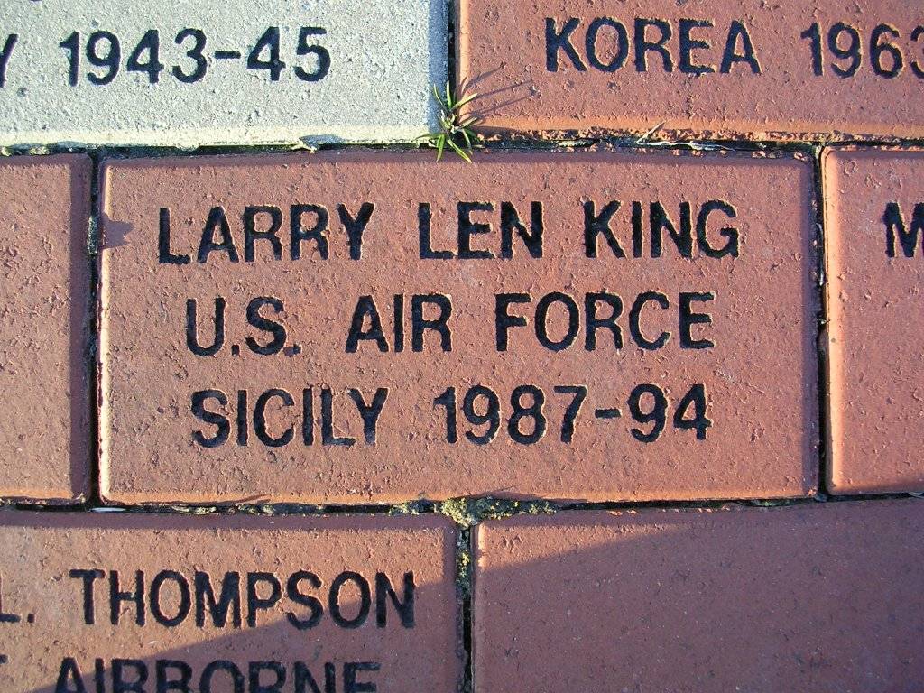 Larry L.s Honor at Kokomo Veteran Memorial