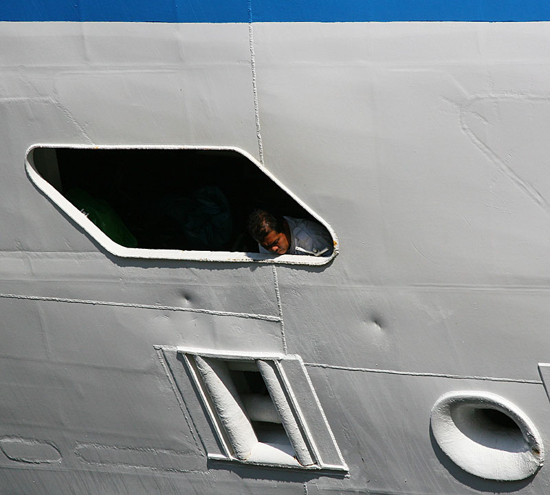 August 6: Leaving the dock