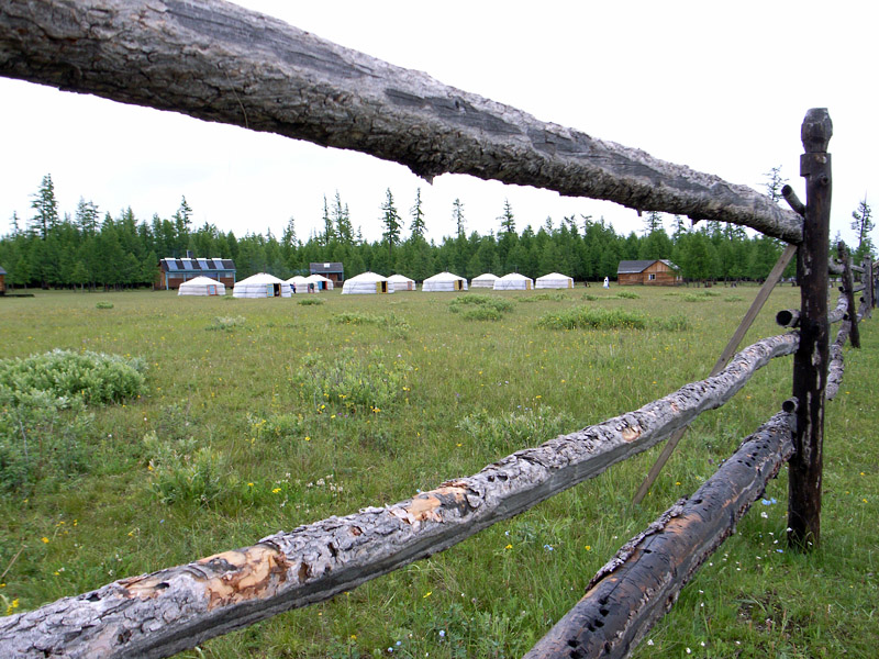 Mongolian Yurt (by Choi)