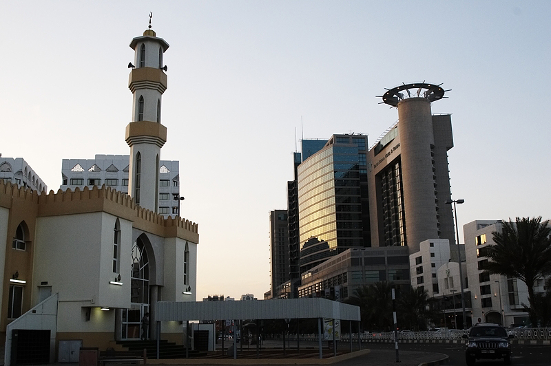Abu Dhabi mall.jpg