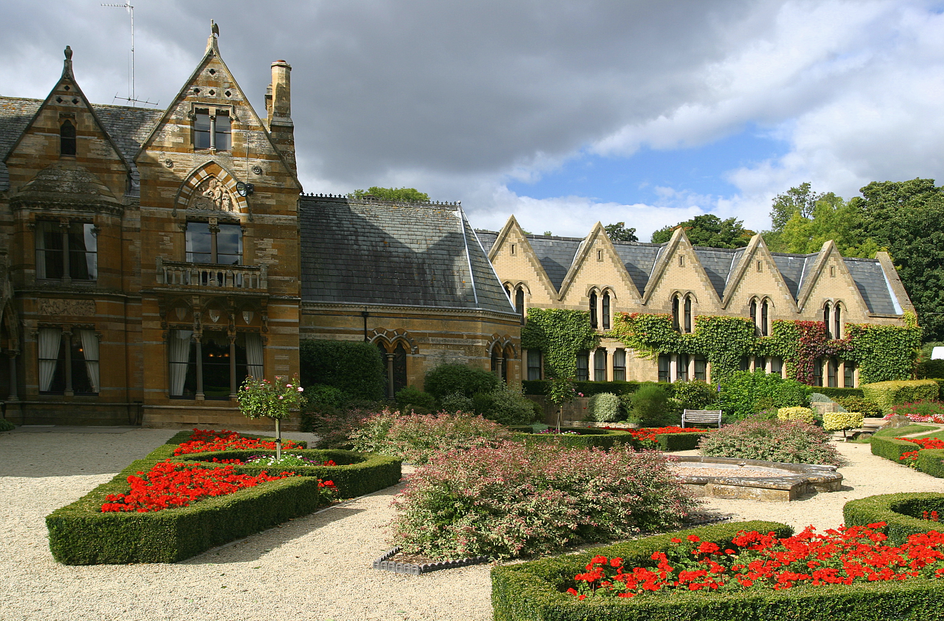 The Ettington Park Hotel Gardens
