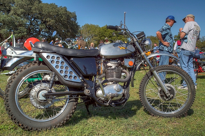 SDIM6726_7_8 - BSA Scrambler