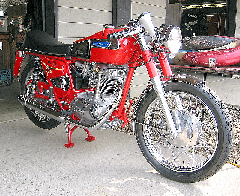 Clean Ducati single