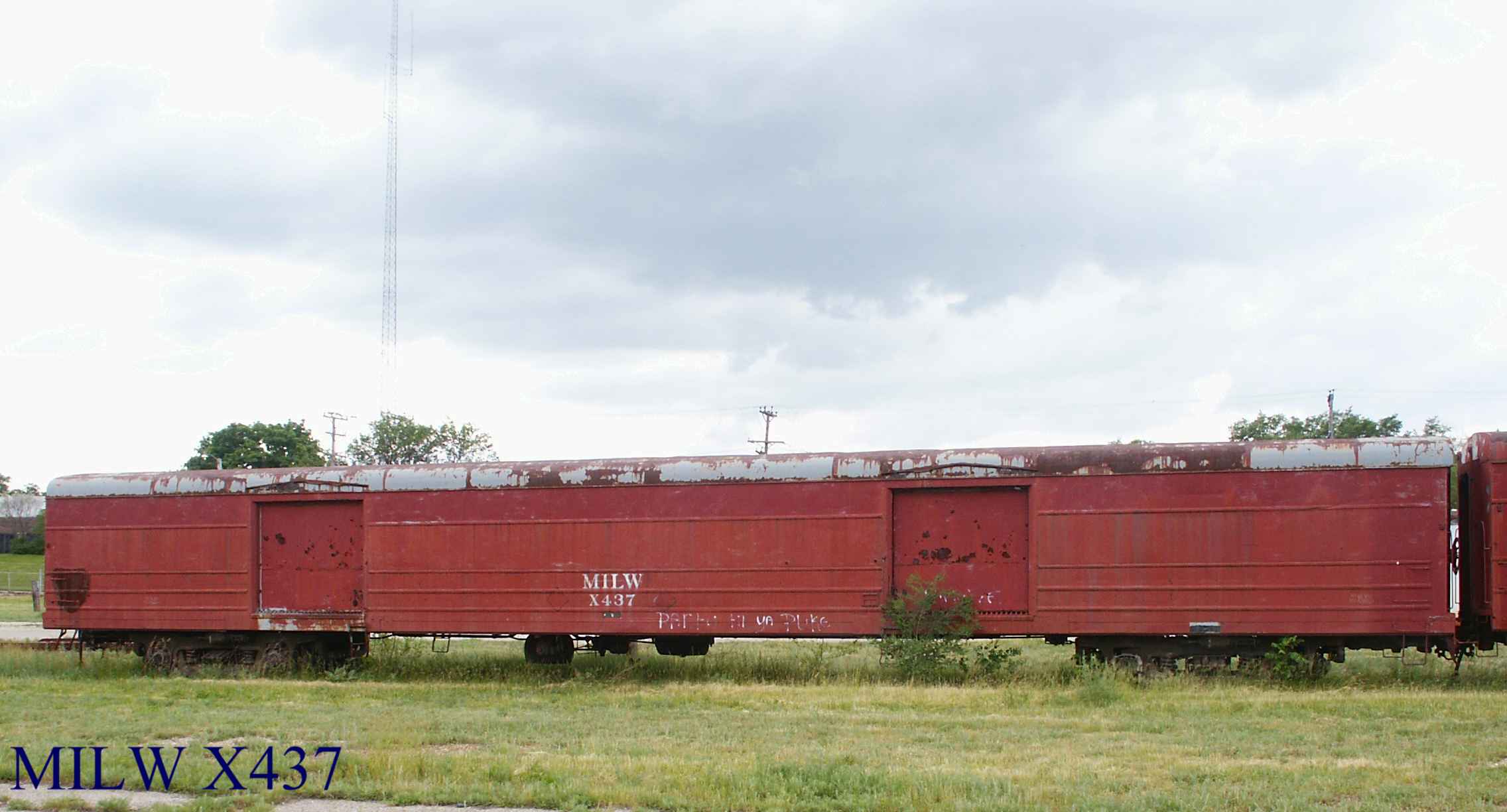 MILW X437.jpg