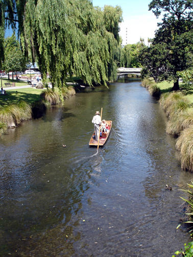Punting on the Avon 