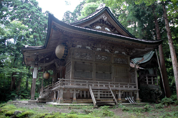 Towada Temple (03)