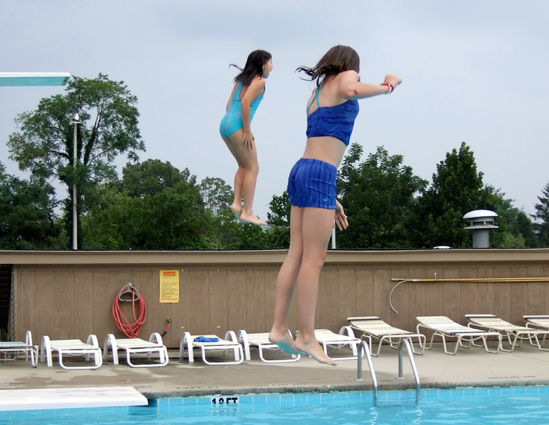 615 Two Divers