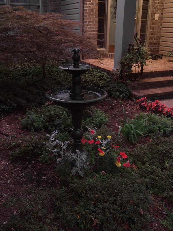714 Fountain