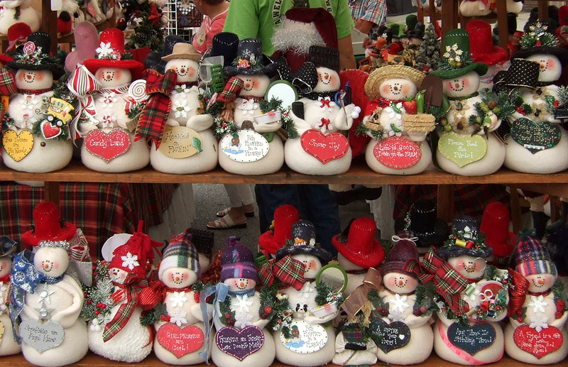 1296 Dolls