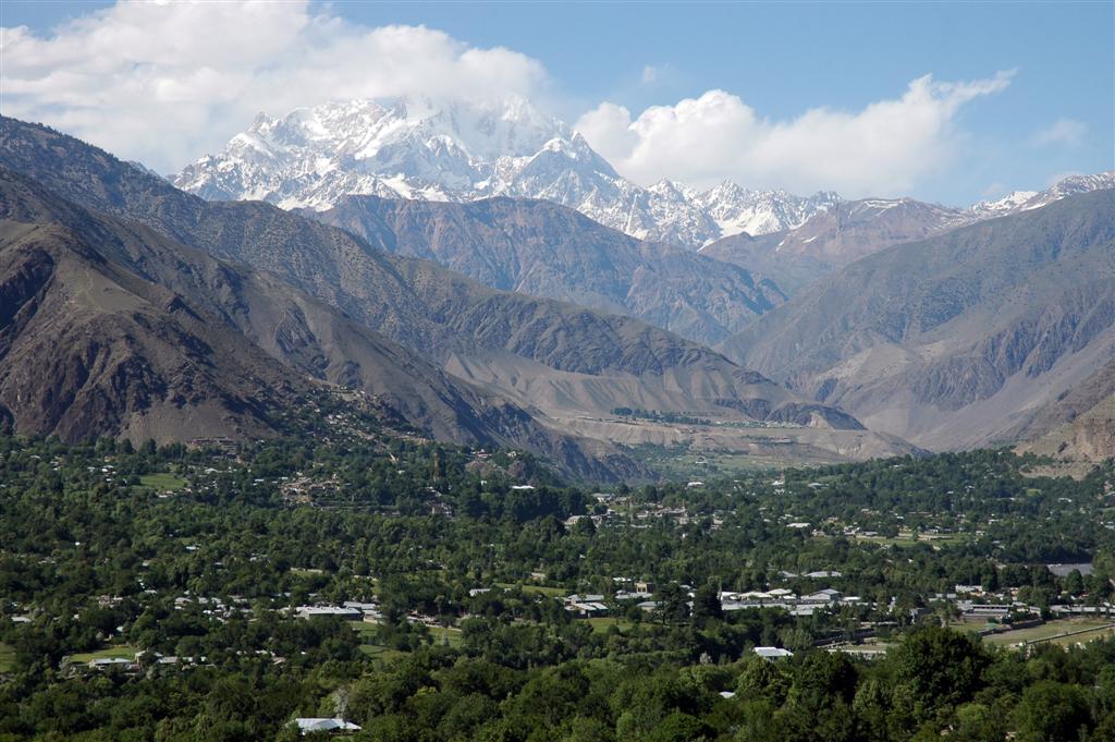 Chitral valley - Tirich Mir peak (7706m)