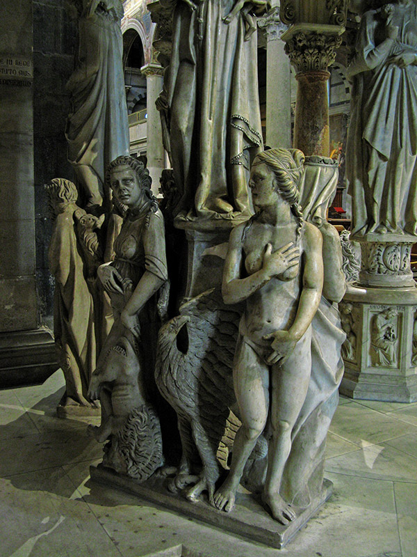 Figures on Giovanni Pisan's Pulpit (1302-11)8103
