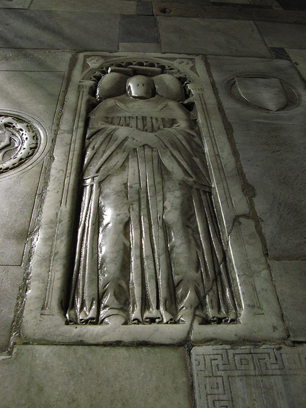 Medieval TombSanta Maria in Aracoeli0224