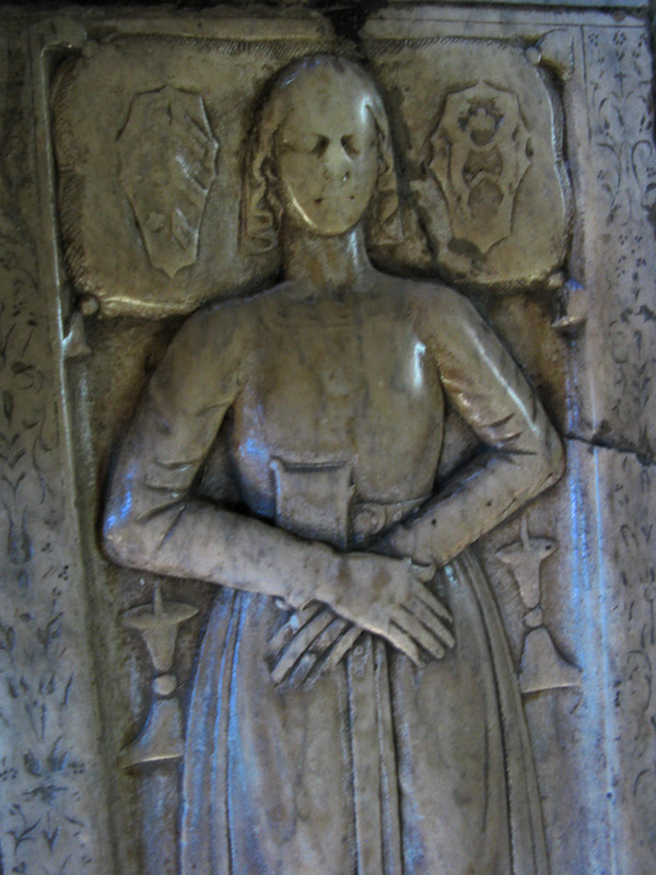 A Medieval TombSanta Maria in Aracoeli0302