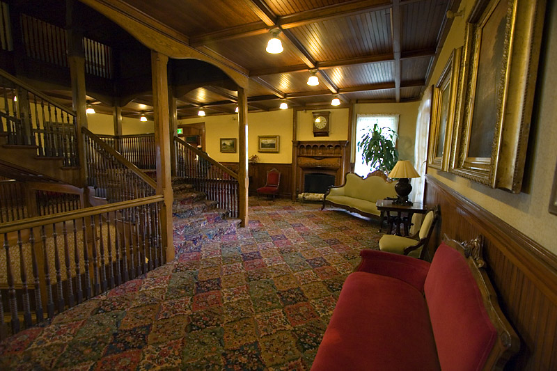 Inside-the-hotel-2.jpg