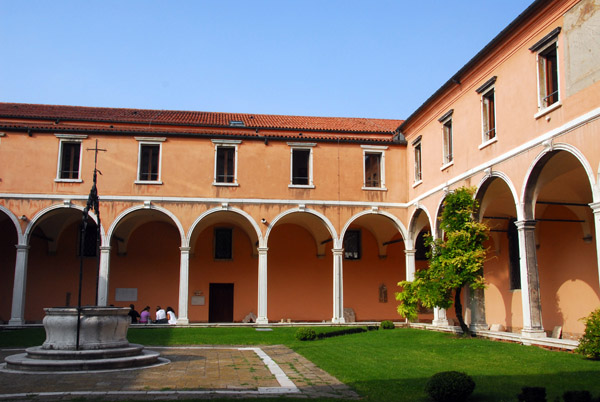 The former Scuola Grande di Santa Maria del Carmelo, founded 1597, 1 of 6 charitable cofraternities now Istituto Statale d'Arte