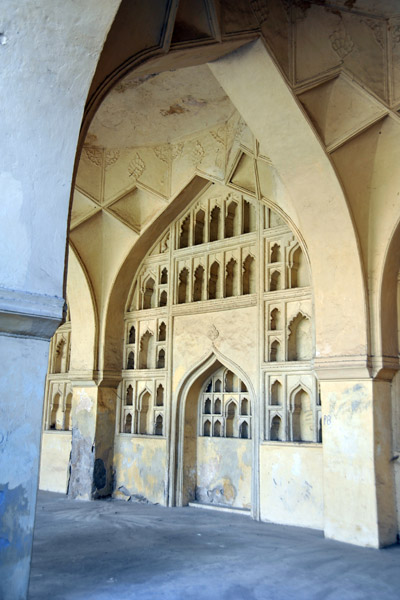 Palace ruins, Golconda Fort