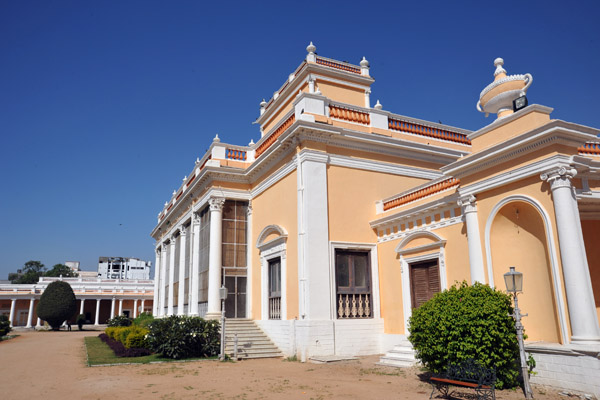 Taniyahat Mahal, the central palace, Chowmahalla