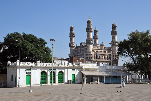 Charminar seen from the Makkah Masjid