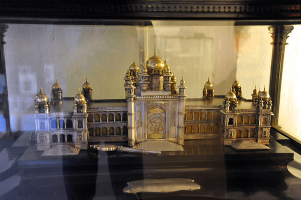 Silver architectural model of the Hyderabad High Court