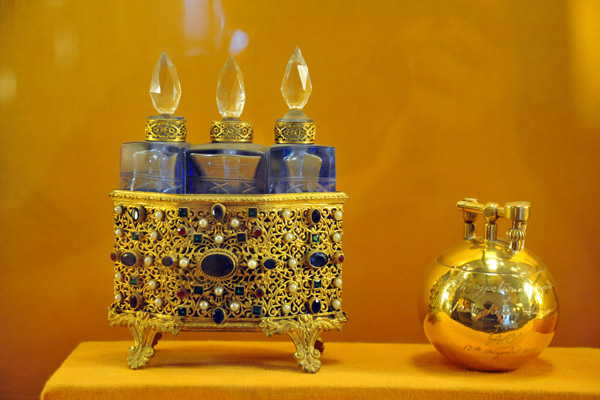 Gold gilded lighter presented by the Maharaja of Dholpur