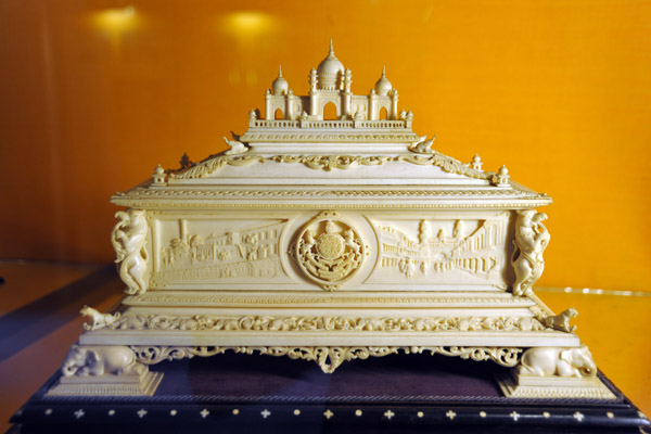 Ivory casket presented by the Maharaja of Mysore